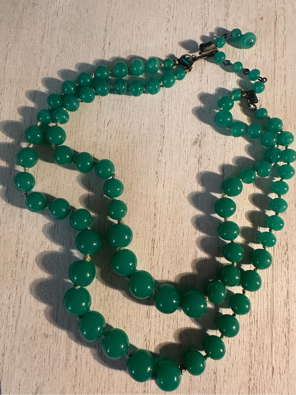 Vintage Green Beaded Layered Necklace - Elegant Women's Jewelry